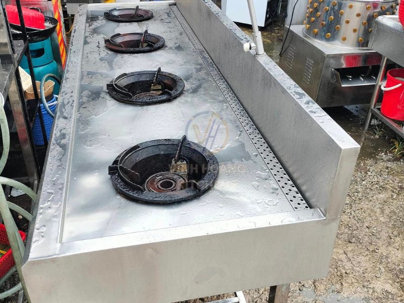 Bếp ga công nghiệp 4 lò