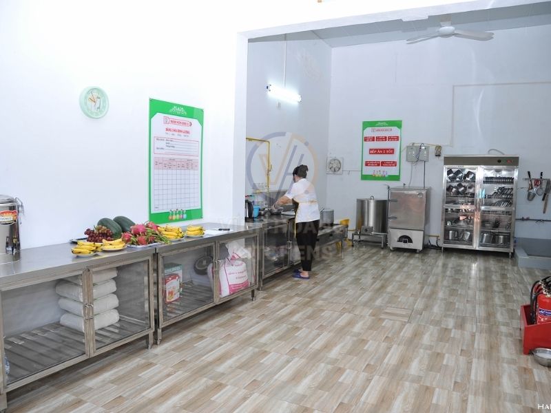 Bố trí bếp theo quy tắc 1 chiều