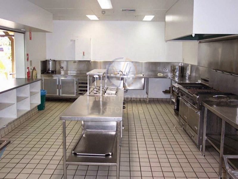 Bố trí và lựa chọn thiết bị bếp công nghiệp phù hợp