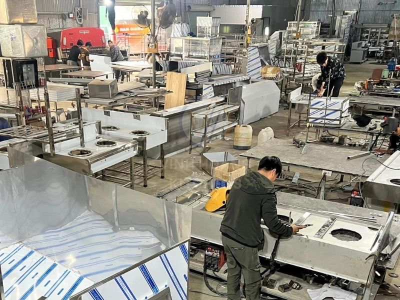 Sản xuất bếp hầm công nghiệp tại Vĩnh Hoàng Kitchens