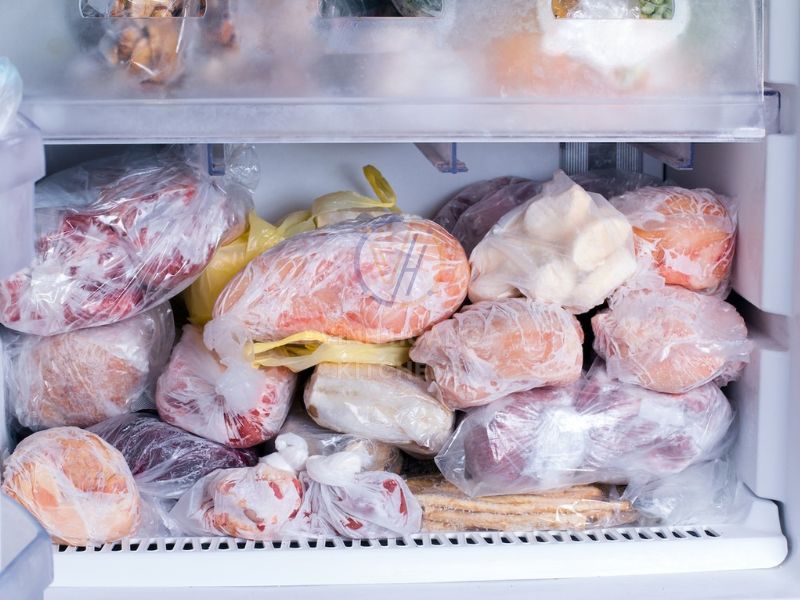 Tránh xếp thực phẩm quá nhiều hoặc quá ít