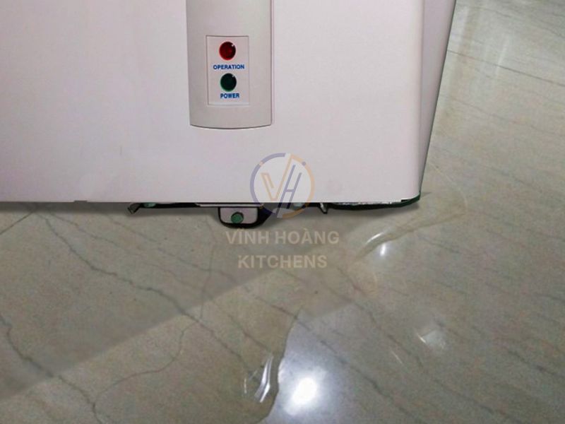 Tủ đông bị rò rỉ nước