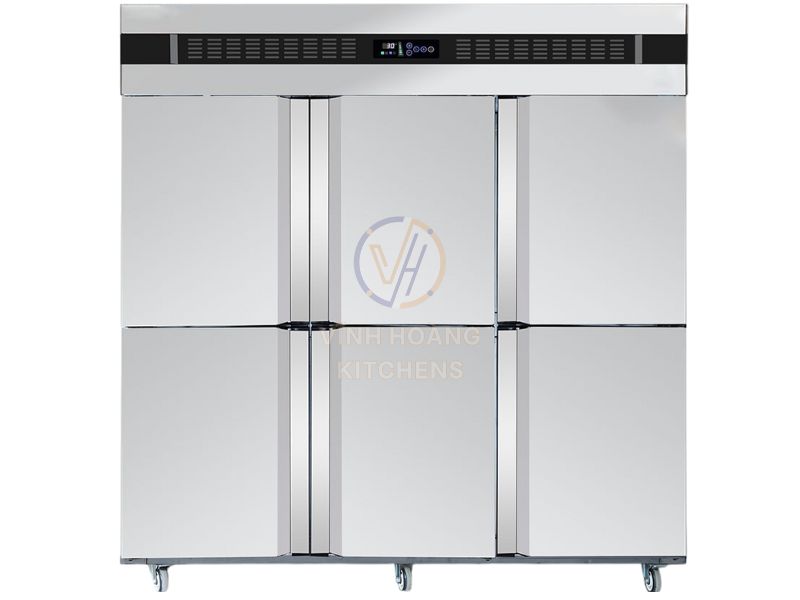 Công suất tủ đông công nghiệp thường từ 450W