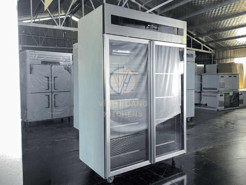 Khung tủ được làm bằng inox cao cấp