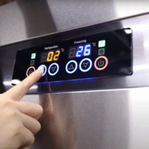 Hướng dẫn chi tiết cách chỉnh nhiệt độ tủ mát công nghiệp
