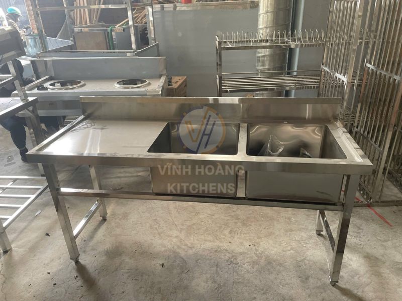 Chậu rửa công nghiệp cũ đã qua sử dụng