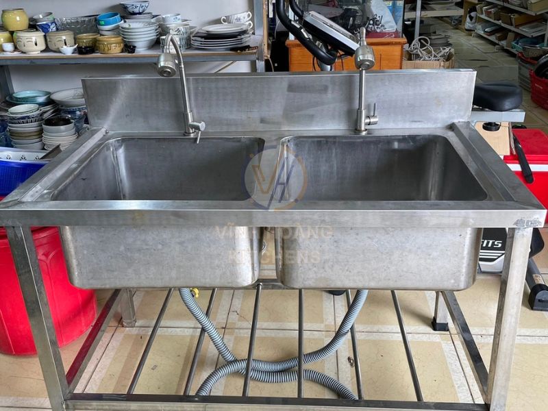 Nguồn từ các chợ đồ cũ