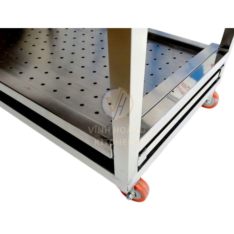 Di chuyển dễ dàng nhờ bánh xe xoay 360 độ